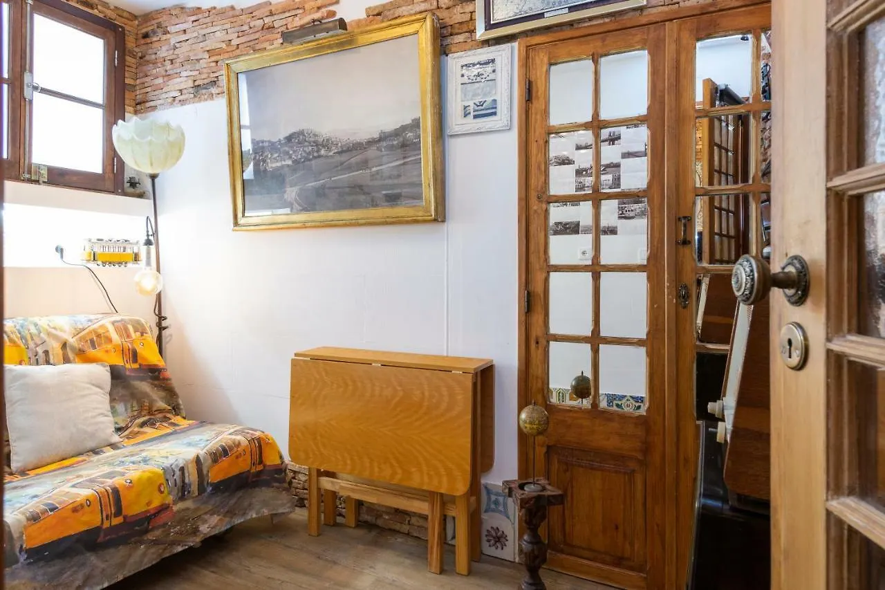 Romantic Medieval Apartment Lisbon 0*,