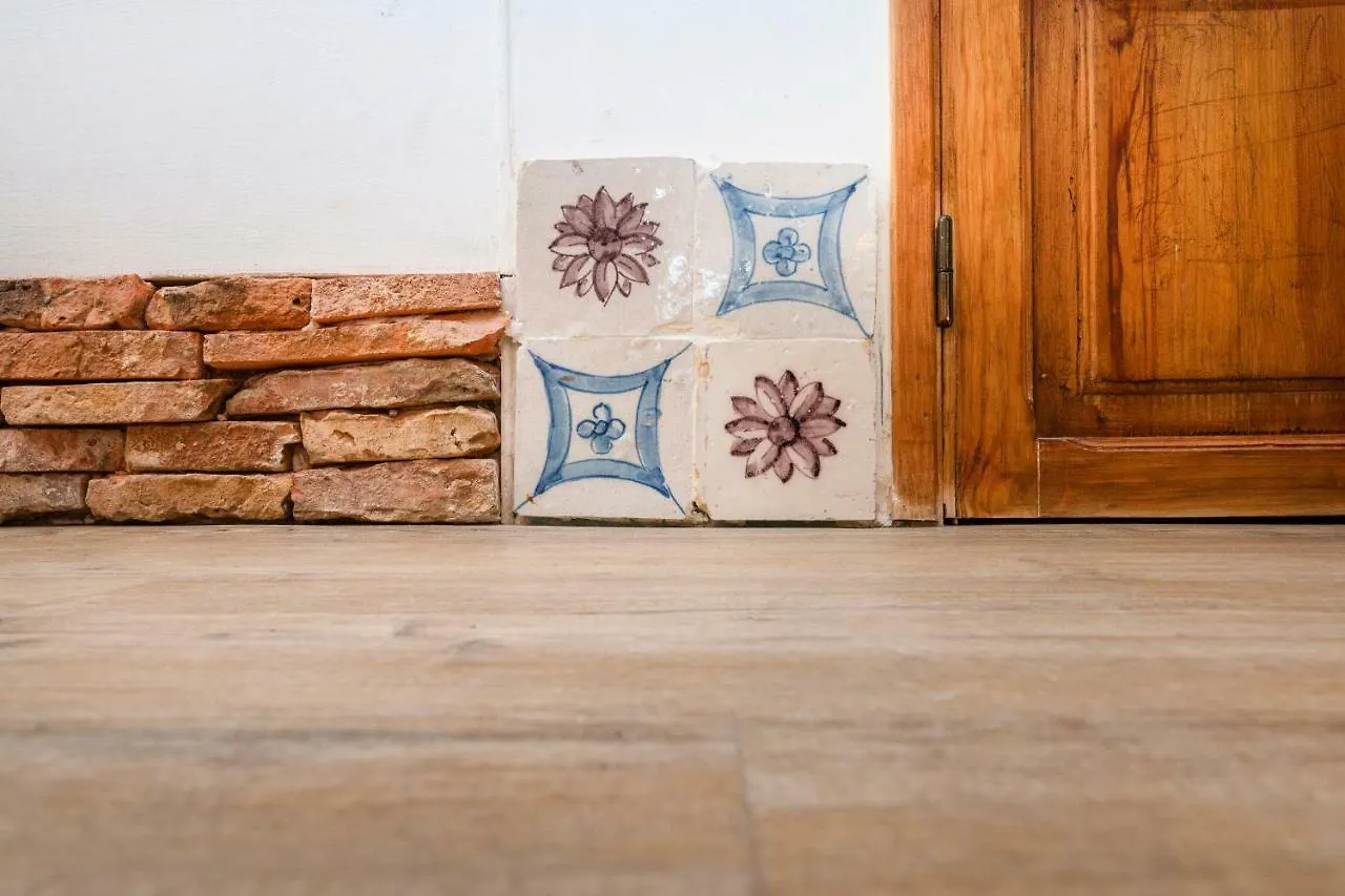 Romantic Medieval Apartment Lisbon